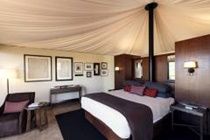 Longitude 131 Hotel Yulara ภายนอก รูปภาพ